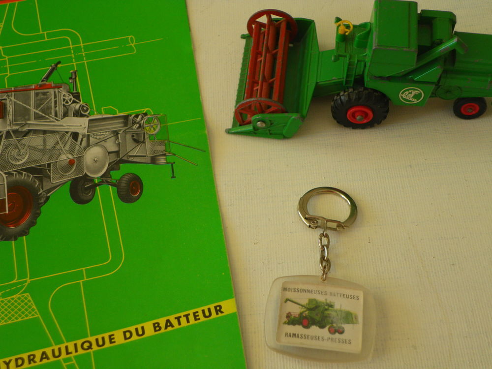 CATALOGUES PIECES MOISSONNEUSES BATTEUSES CLAAS 