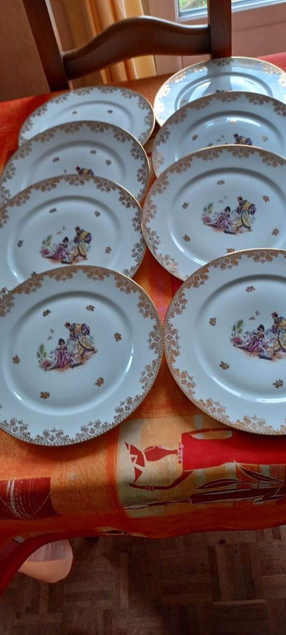 13 assiettes en porcelaine e de limoge Cuisine