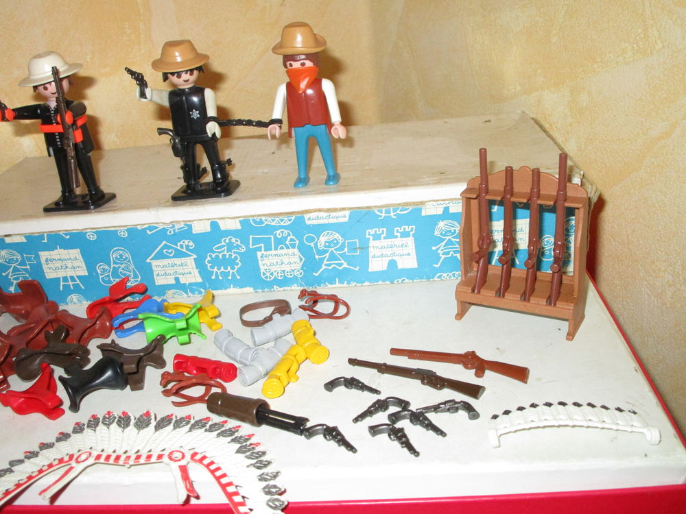 PLAYMOBIL CHAPEAU CASQUE+COWBOY Jeux / jouets