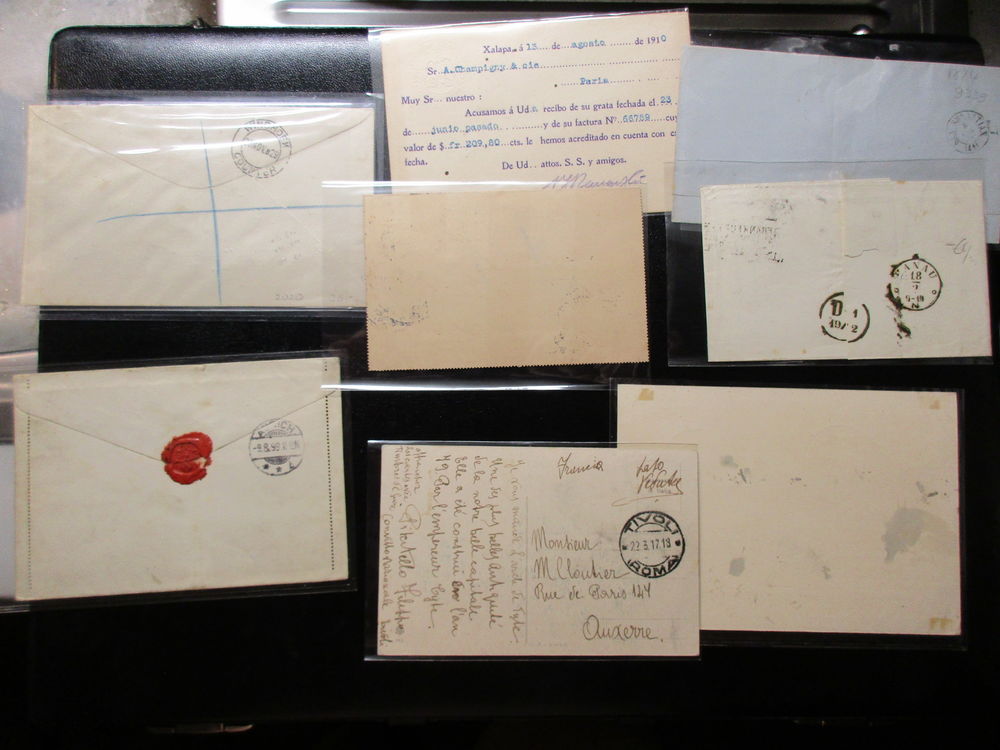 Lot Ancien Philat&eacute;lique Avec Artefacts 