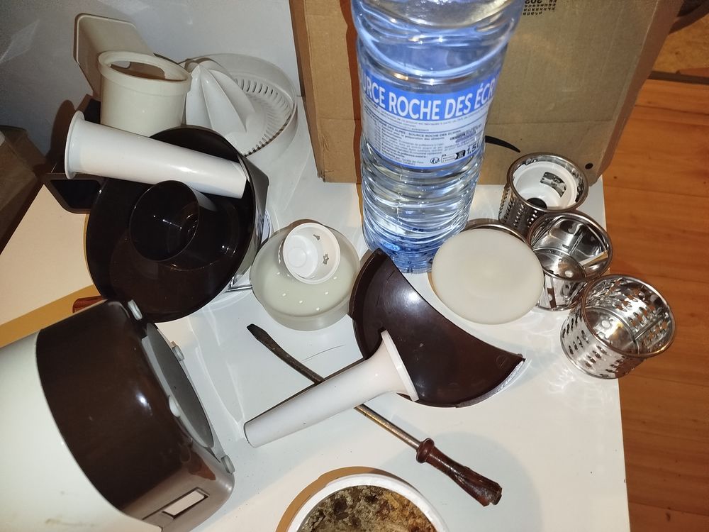 Robot Marie et tisanes lot de 11 bo&icirc;tes neuves Cuisine