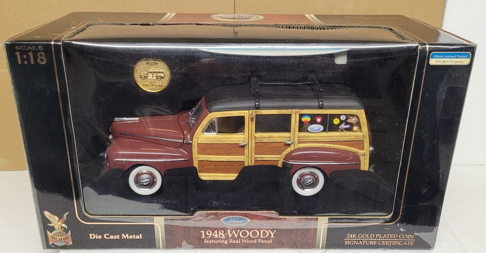 FORD WOODY 1948 YAT-MING,1/18&egrave;m 2001 en boite Jeux / jouets