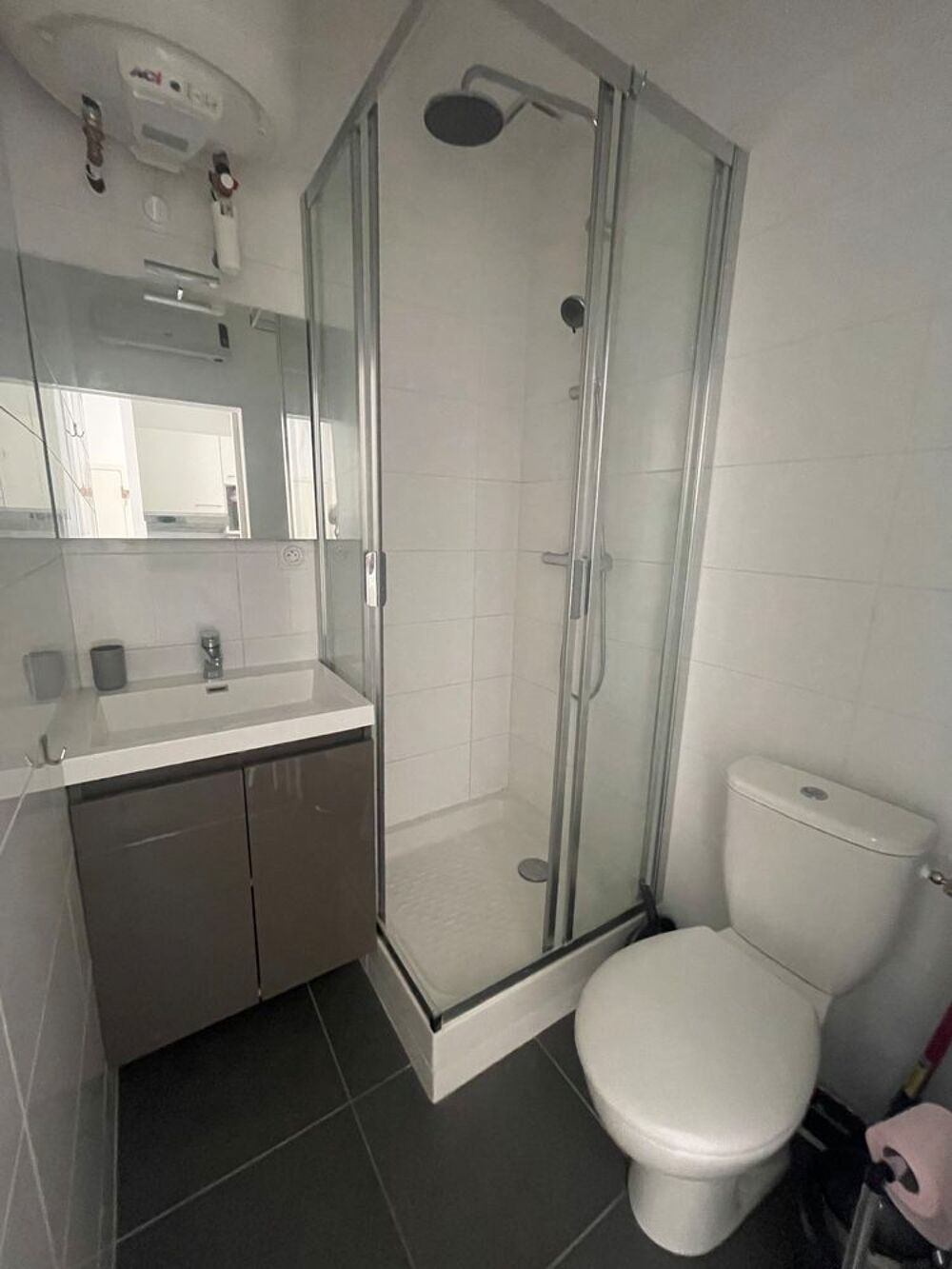 Location Appartement Studio meublé avec internet inclus belles prestations Bordeaux