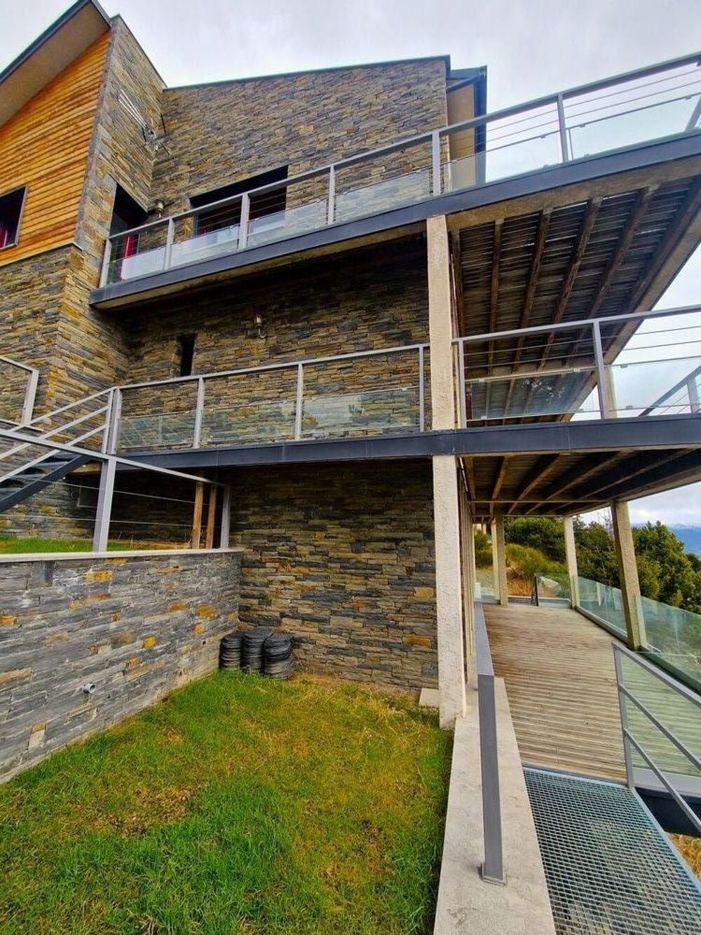 � vendre  Maison Les Angles (66210)