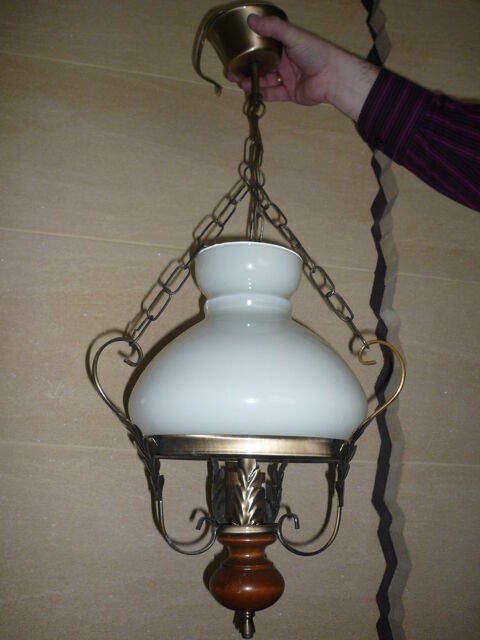 Suspension / Lustre (n2) 22 Franqueville-Saint-Pierre (76)