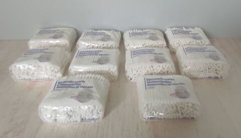 Cotons-tiges (3 euros les 10 sachets de 200) 3 Metz (57)