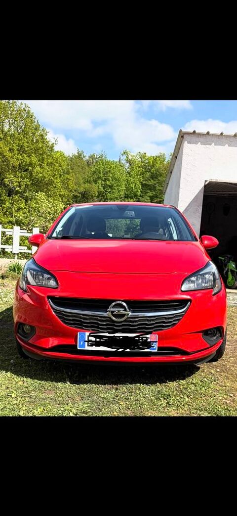 Opel corsa 1.4 90 ch Black Edition