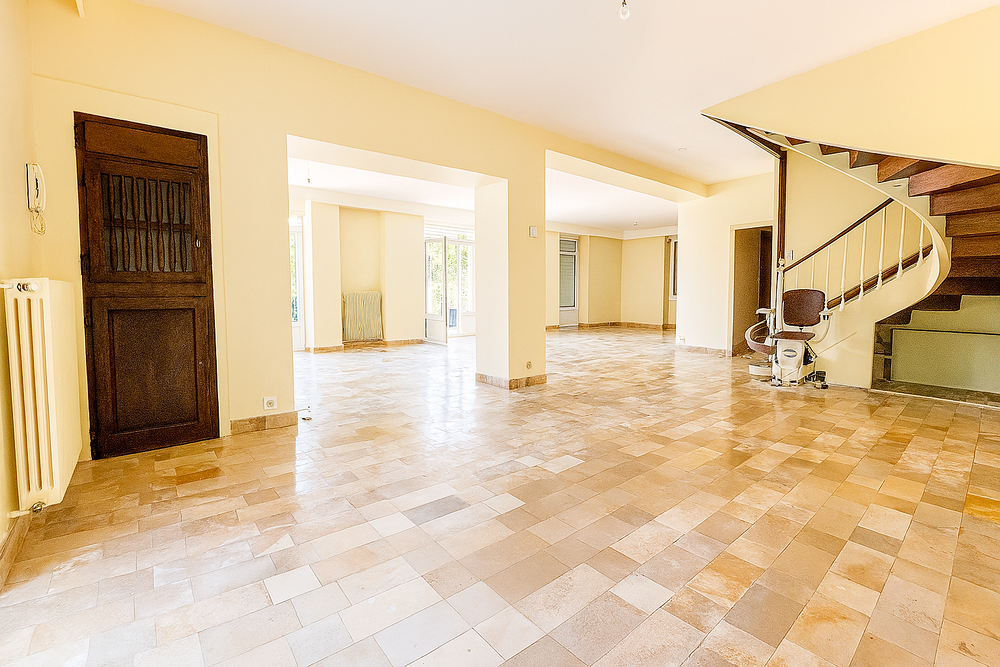  vendre  Proprit/chteau Arc-sur-Tille (21560)