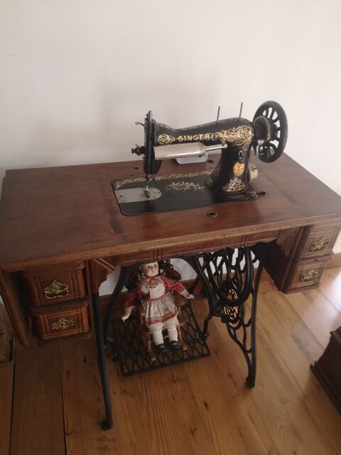 Machine à coudre SINGER 150 Béthines (86)