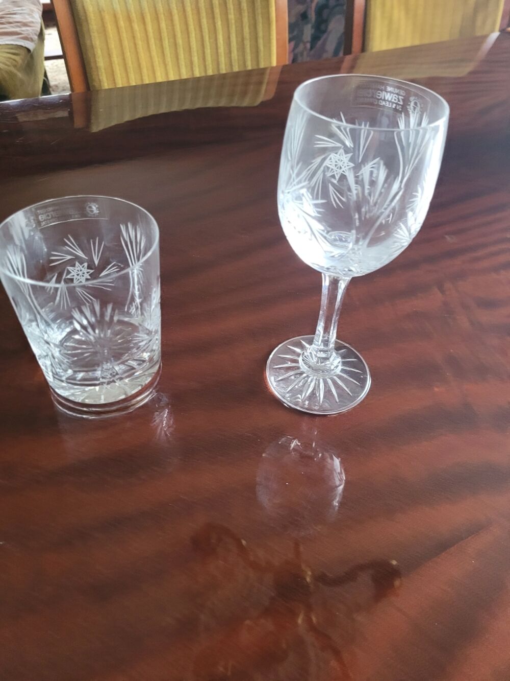Magnifiques verres en cristal Décoration