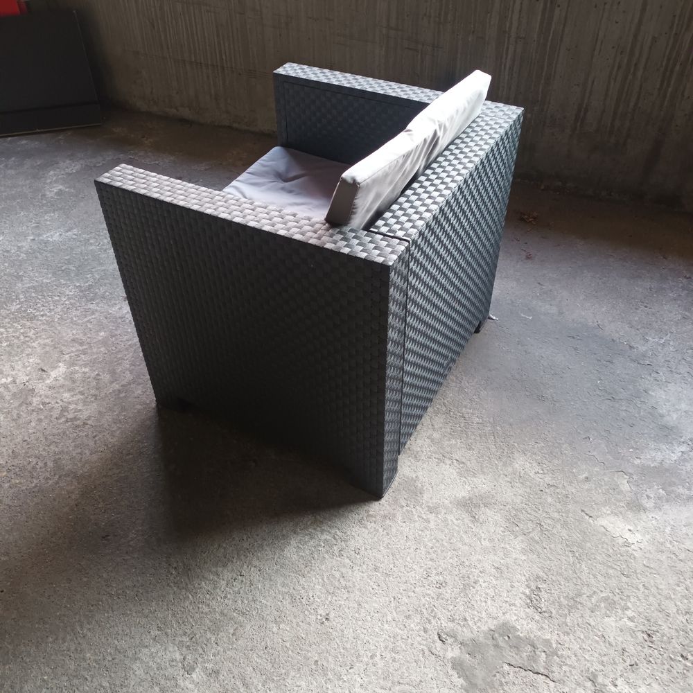 Ensemble banquette, fauteuil, table pour jardin ou terrasse Jardin