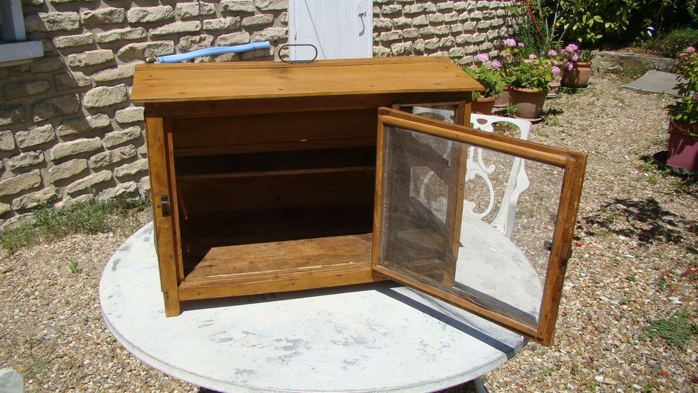 Ancien garde-manger - ann&eacute;es 1940 Meubles