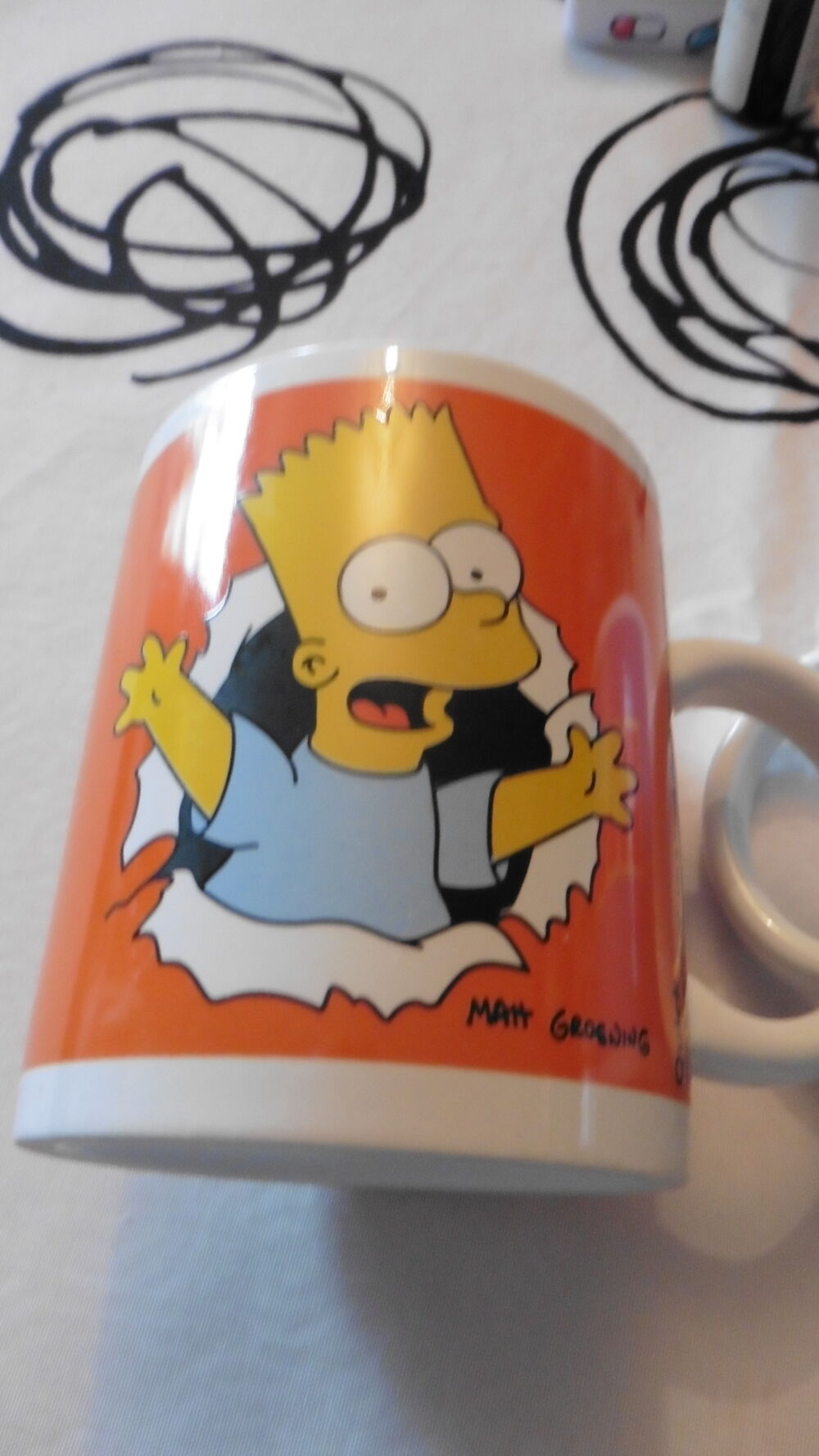 Lot de 2 Mugs - Th&egrave;me "Simpsons" - Bart &amp; Maggie Cuisine