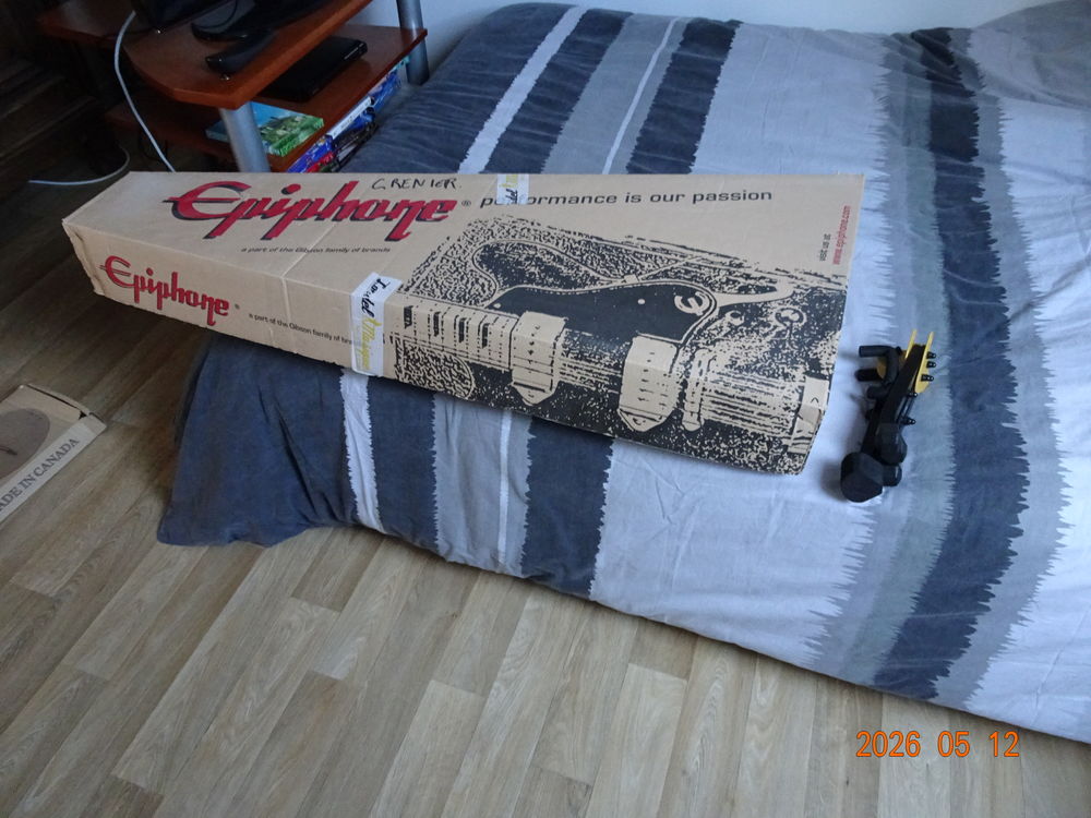 Epiphone CASINO naturelle + Stand Hercule Instruments de musique