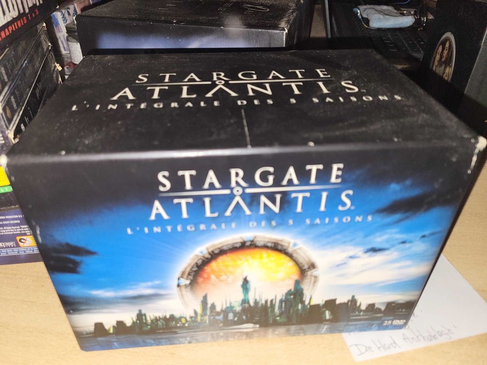 L'integralit&eacute; Stargate Atlantis DVD et blu-ray