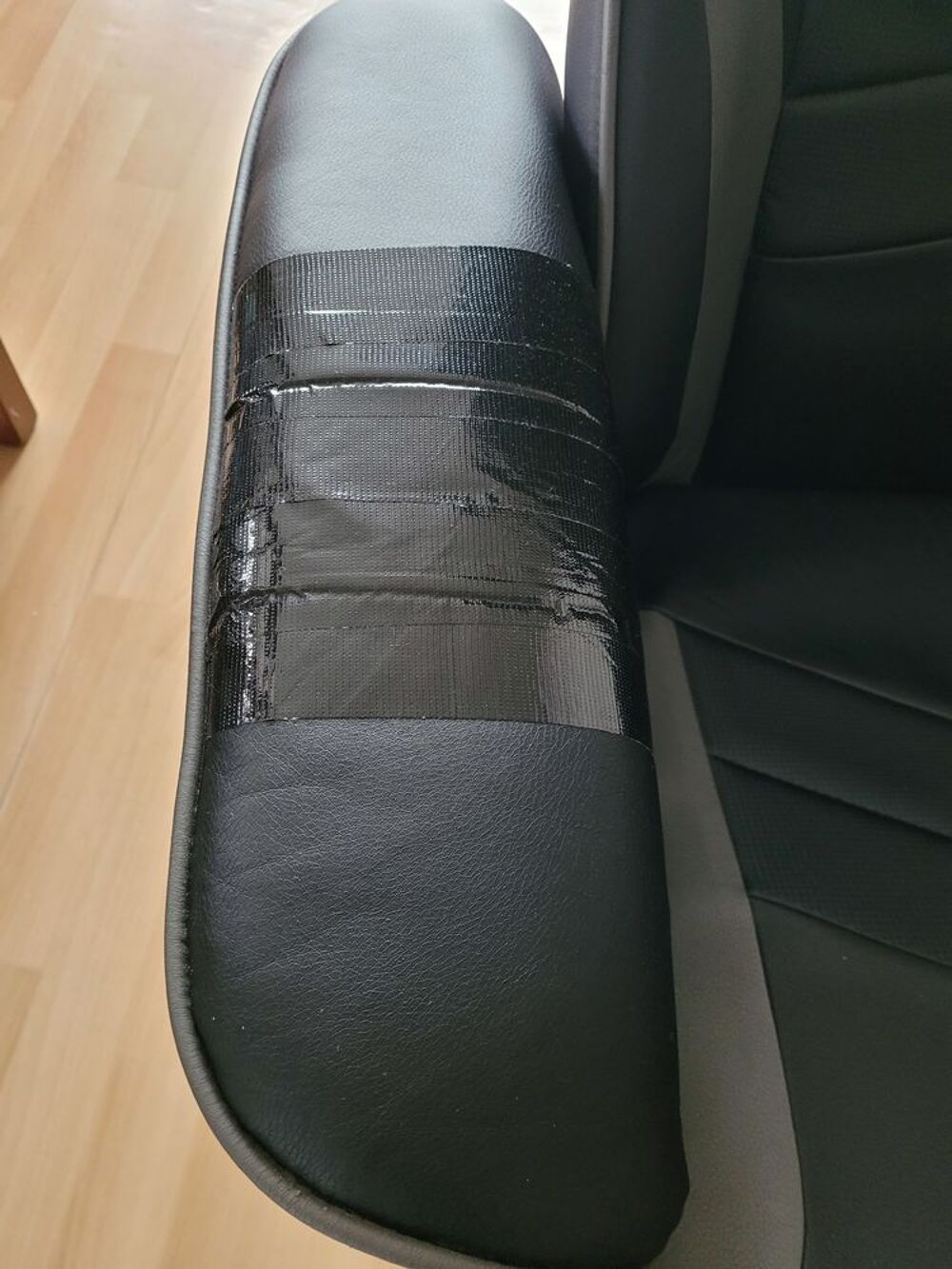 Fauteuil GAMER PLAY 2 - ( Remi en &eacute;tat ) Meubles