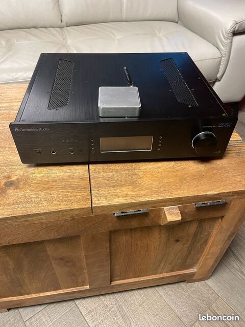 DAC Cambridge Azur 851D + Lecteur réseau triangle AIO C 400 Achères-la-Forêt (77)