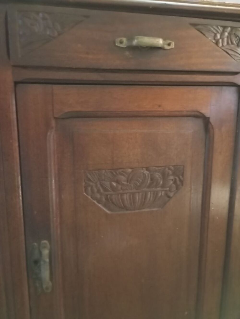 Bahut ancien avec miroir et dessus marbr&eacute; Meubles
