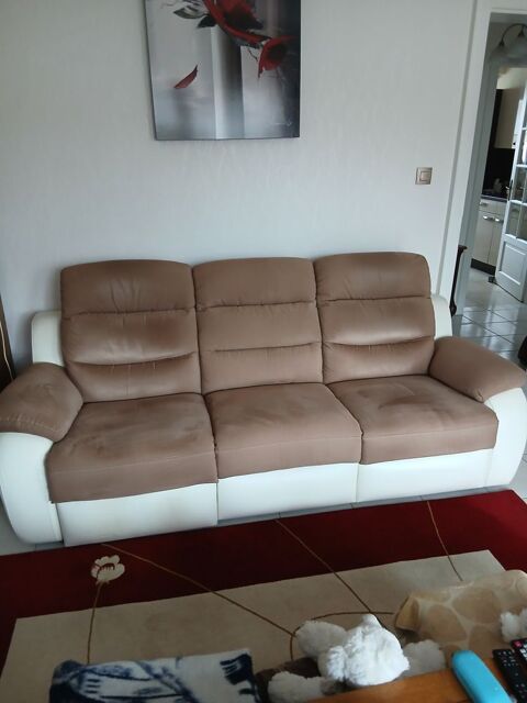 canap� 3 places 1 c�t� gauche relax  180 Haguenau (67)