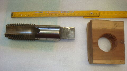 TAROT PRO de 42 mm en HSS 20 Saint-M�dard-en-Jalles (33)