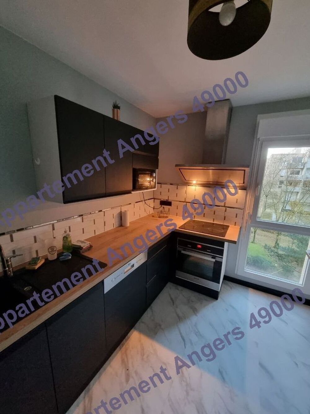 Vente Appartement Appartement T2 meublé de 53 m² entièrement rénové avec parki Angers