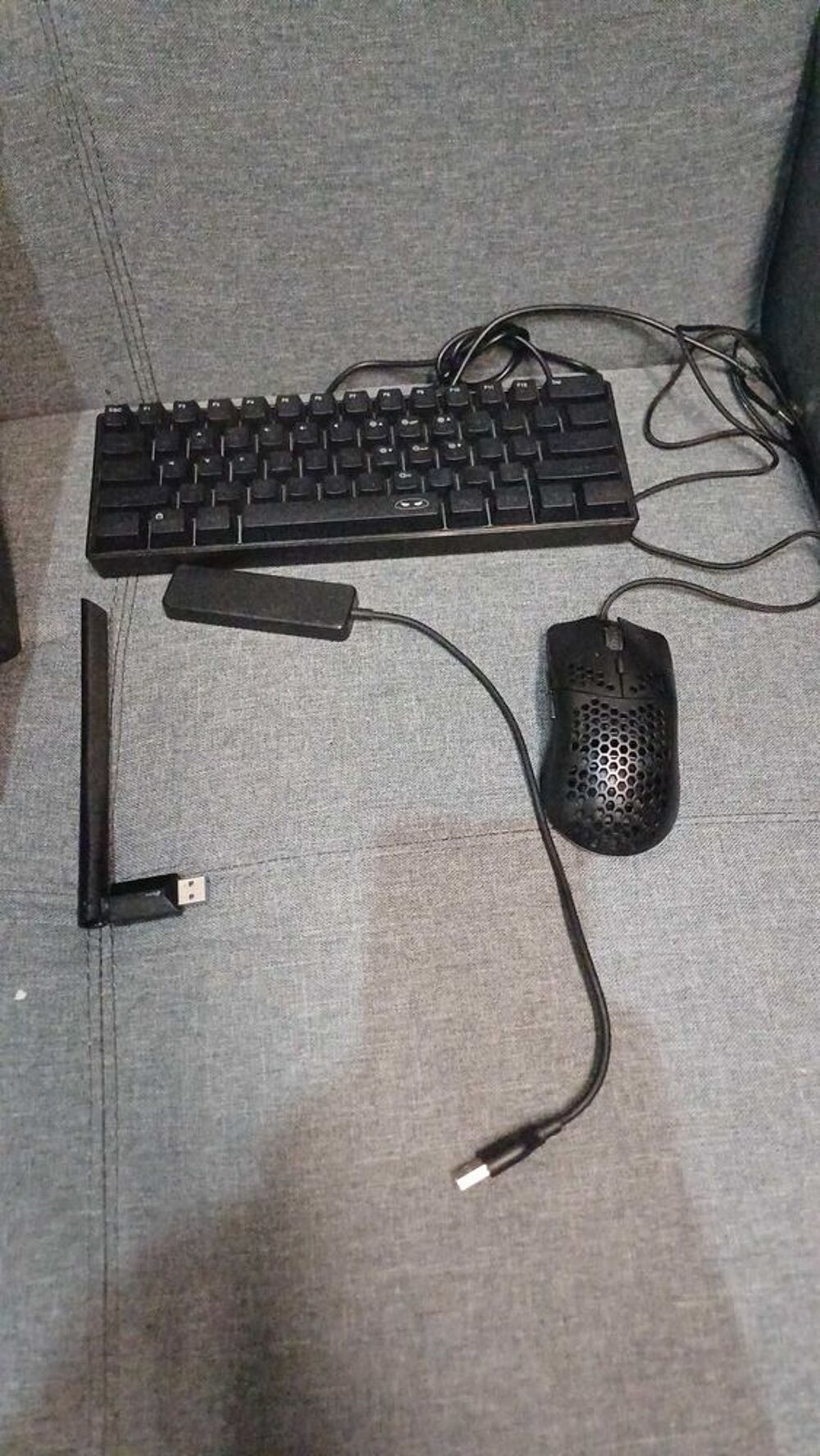 pc gamer avec clavier souris Consoles et jeux vidéos