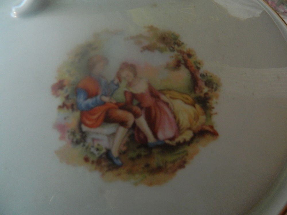 VAISSELLE ANCIENNE NEUVE Cuisine