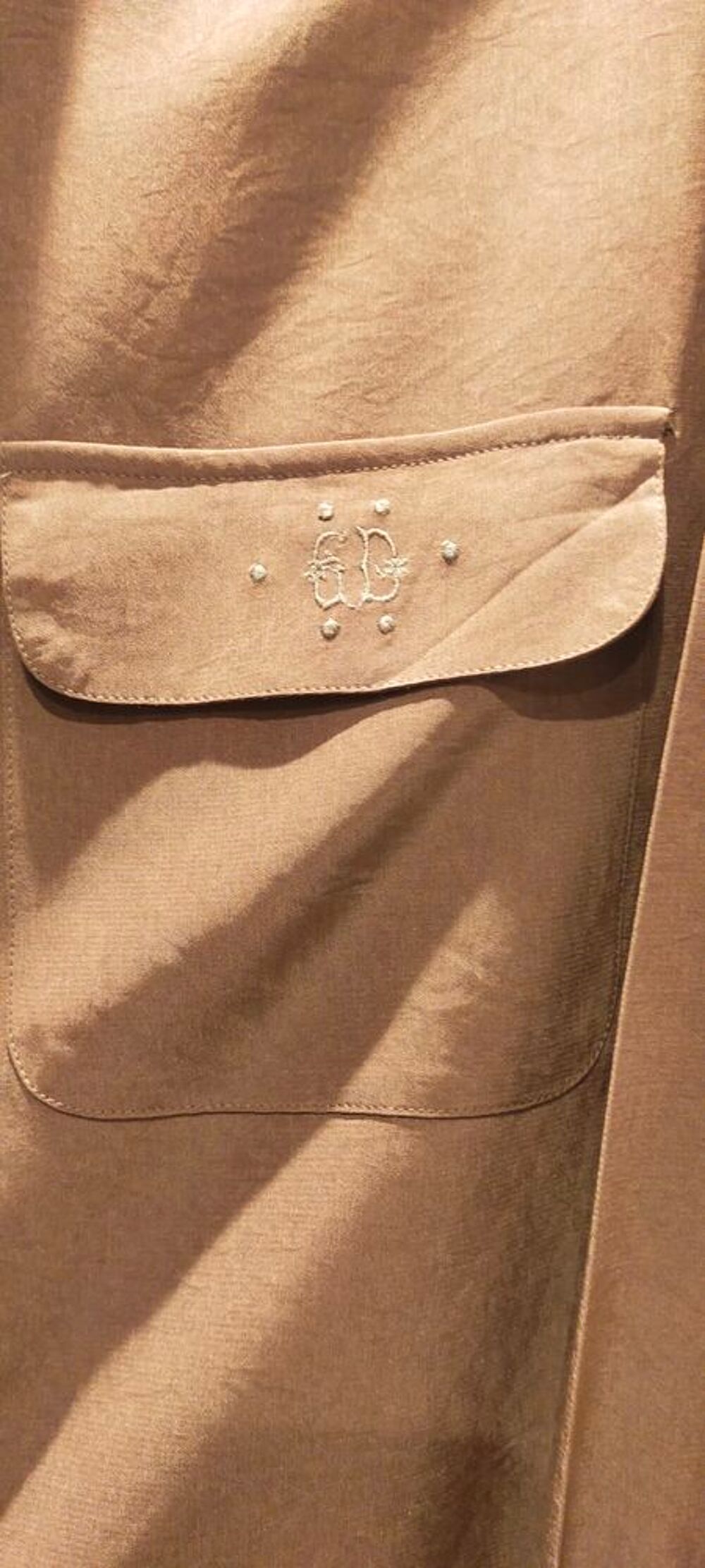 Chemise FEMME unie marron " G&eacute;rard DAREL " manches longues Vêtements