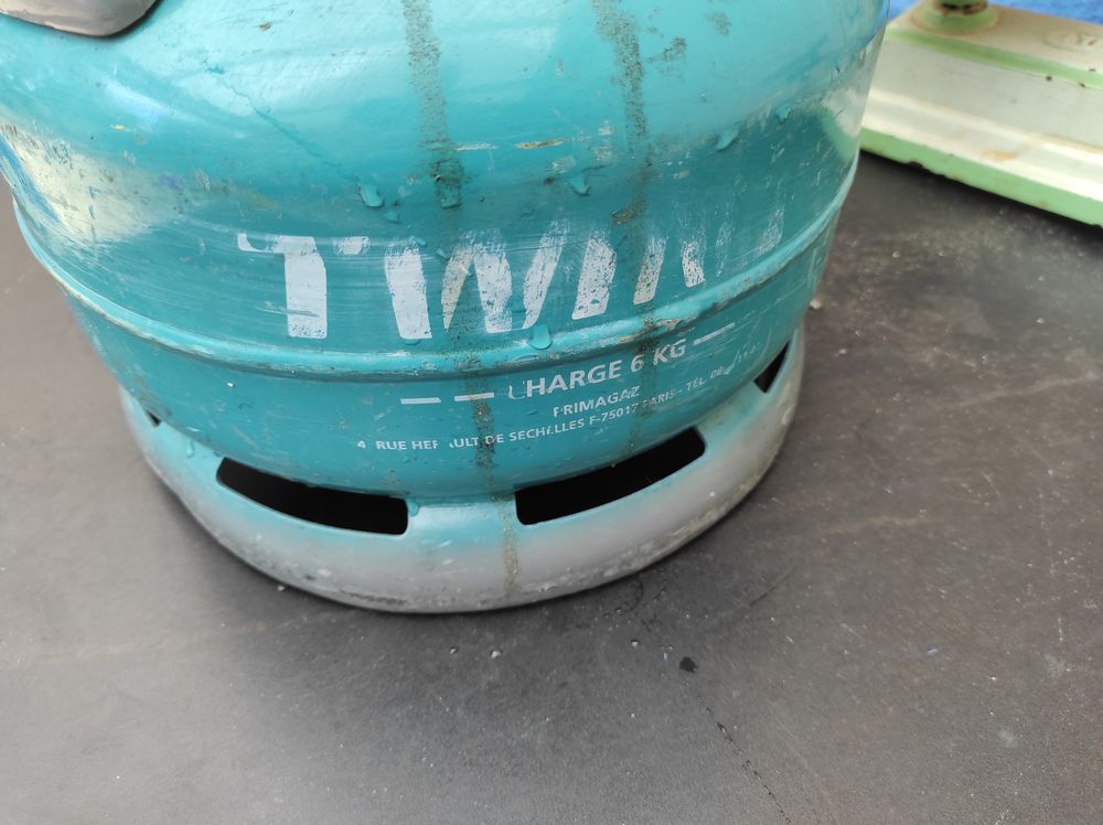 petite bouteille gaz vide twiny butane 6kg avec BALANCE Bricolage