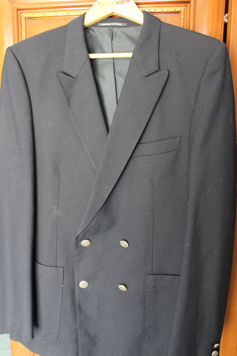 Blazer Noir 100 % pure laine vierge. Vêtements