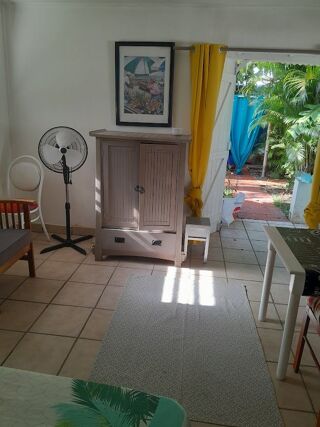  Appartement à louer 1 pièce 25 m² Saint-françois