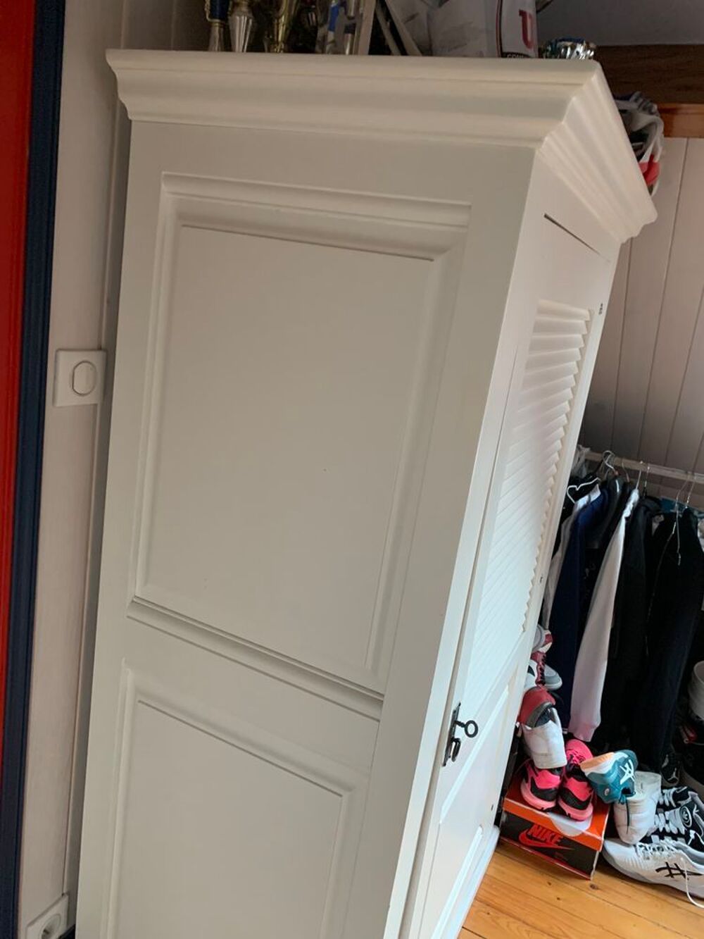 Chambre int&eacute;grale bois massif blanc Meubles