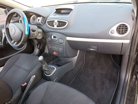 Renault clio iii Clio 1.2 16V 75 eco2 Authentique