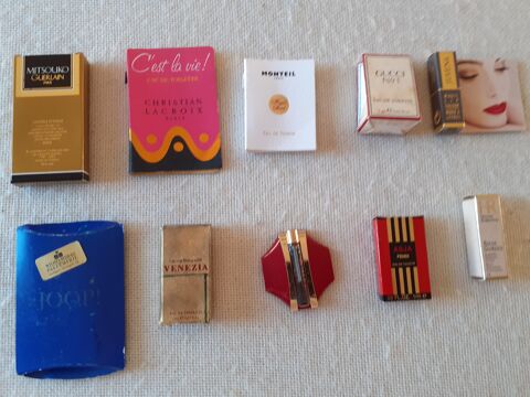 collection de 8 chantillons parfum et  2 minis rouge  lvr 12 Ecquevilly (78)
