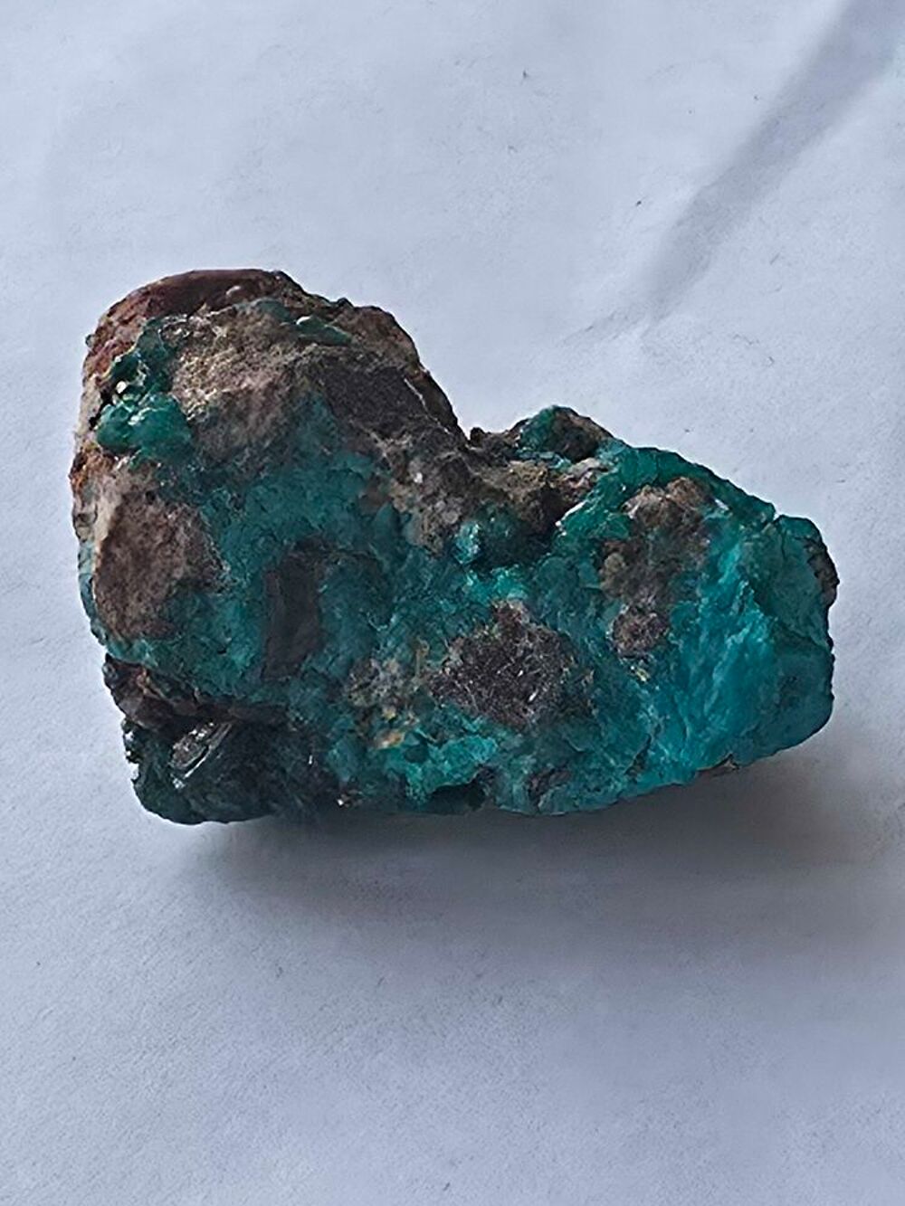 Superbe Dioptase-Cristaux Vert Emeraude Intenses-Katanga RDC-35g 
