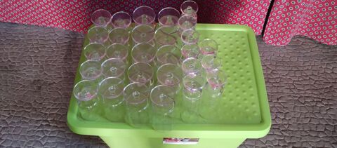 SERVICE DE VERRES 16 L'Isle-Jourdain (86)