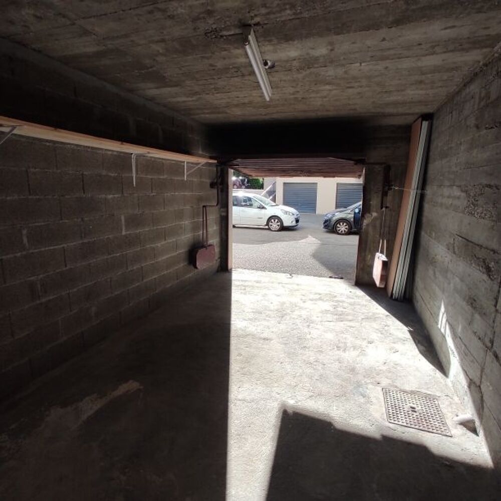 Location Parking/Garage GARAGE 17 M2 EN RDC DANS RESIDENCE SECURISEE Montpellier
