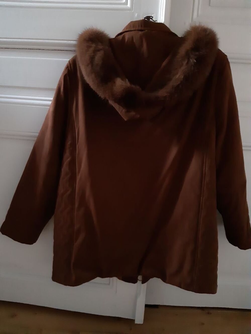 Parka femme microfibre avec capuche bord&eacute;e fourrure Vêtements