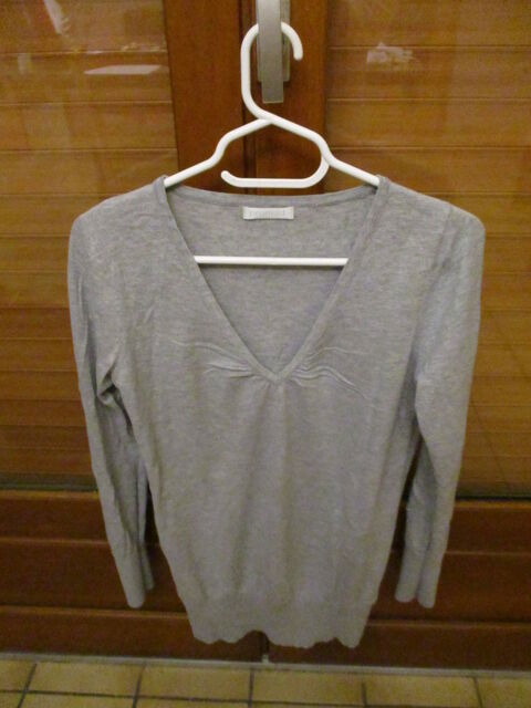 pull gris léger 36/38 0 Mérignies (59)