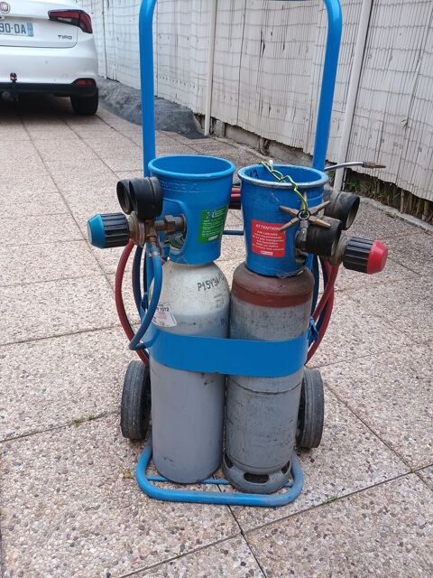 Poste  souder 290 Toulon (83)