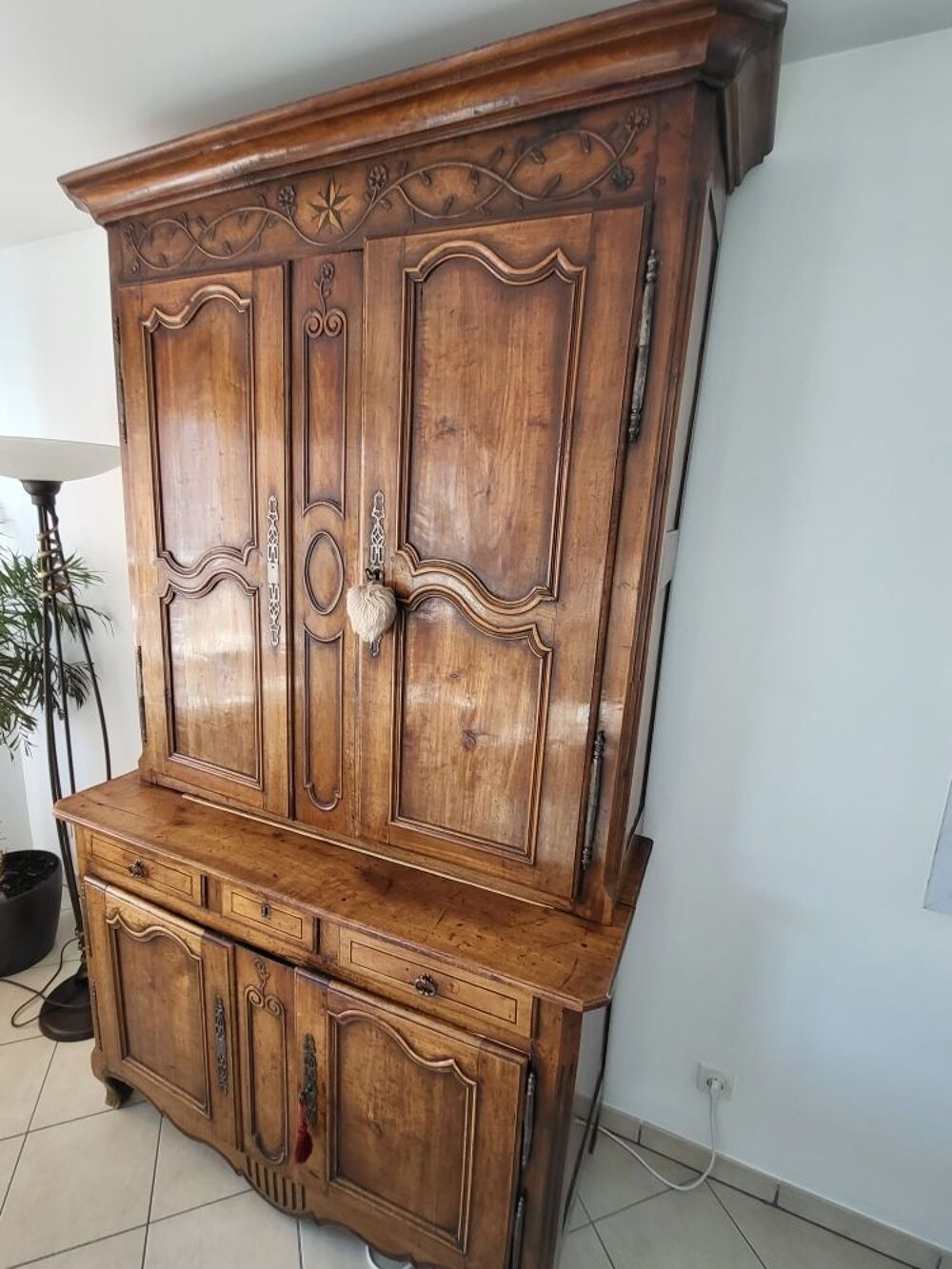 buffet vaisselier ancien en merisier Meubles