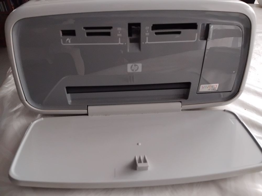 - Imprimante photo
- marque :HP / PHOTOSARMT.
Photos/Video/TV