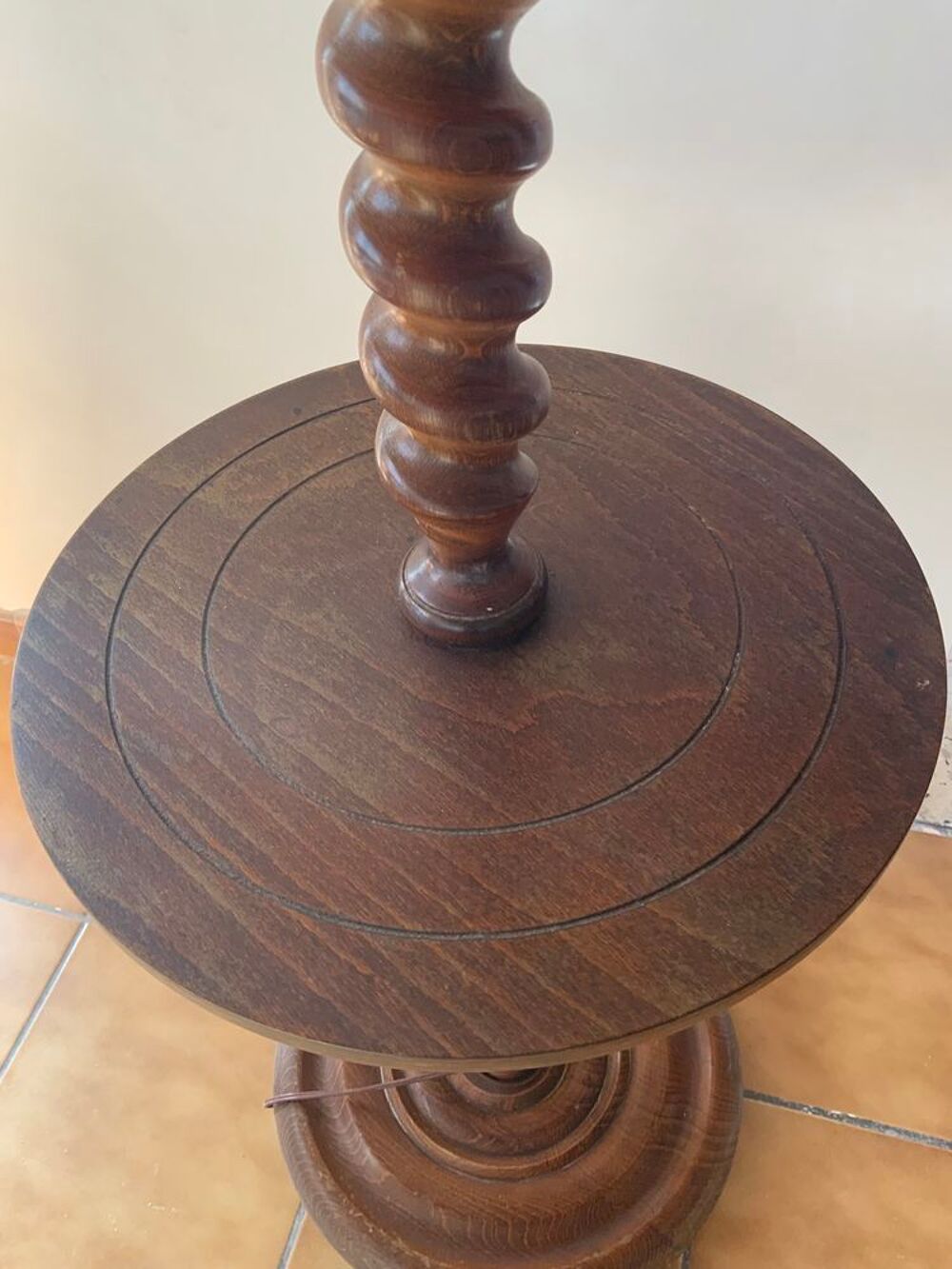 Lampe de salon sur pieds Meubles