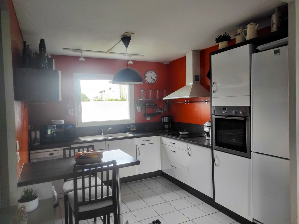 Vente Maison Maison: 4 pièces / 81.80 M2 Le teil