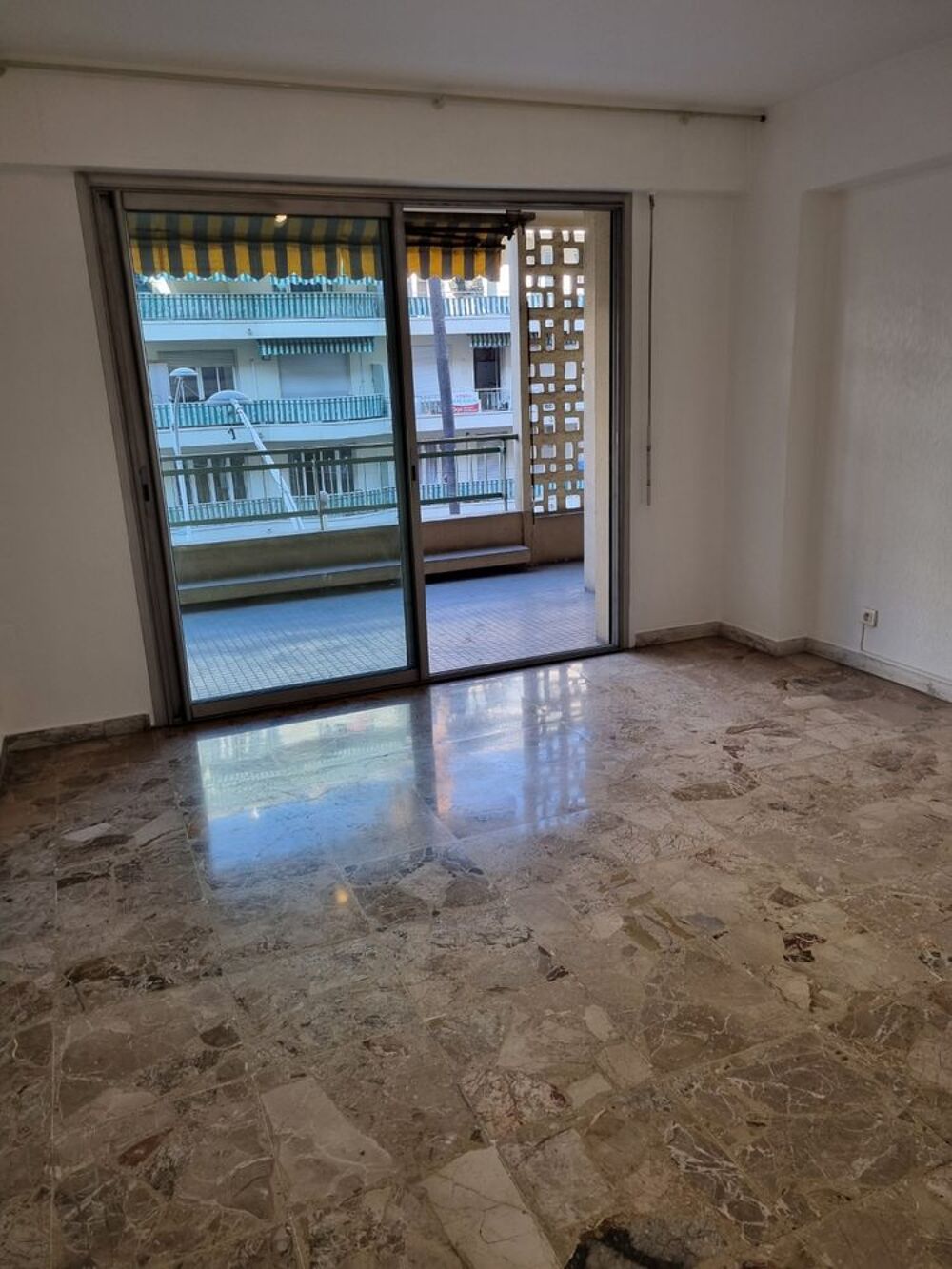 Location Appartement CAGNES Beau 2 pièces Villeneuve-loubet