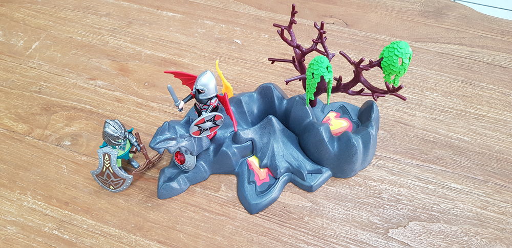 Playmobil 4147 Repaire chevalier dragon complet Jeux / jouets