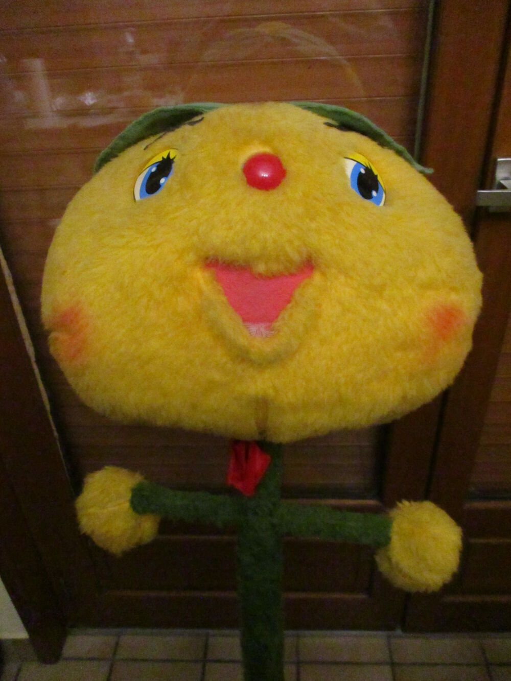Porte manteau enfant en bon &eacute;tat dit "popol" vintage = faire Mobilier enfants