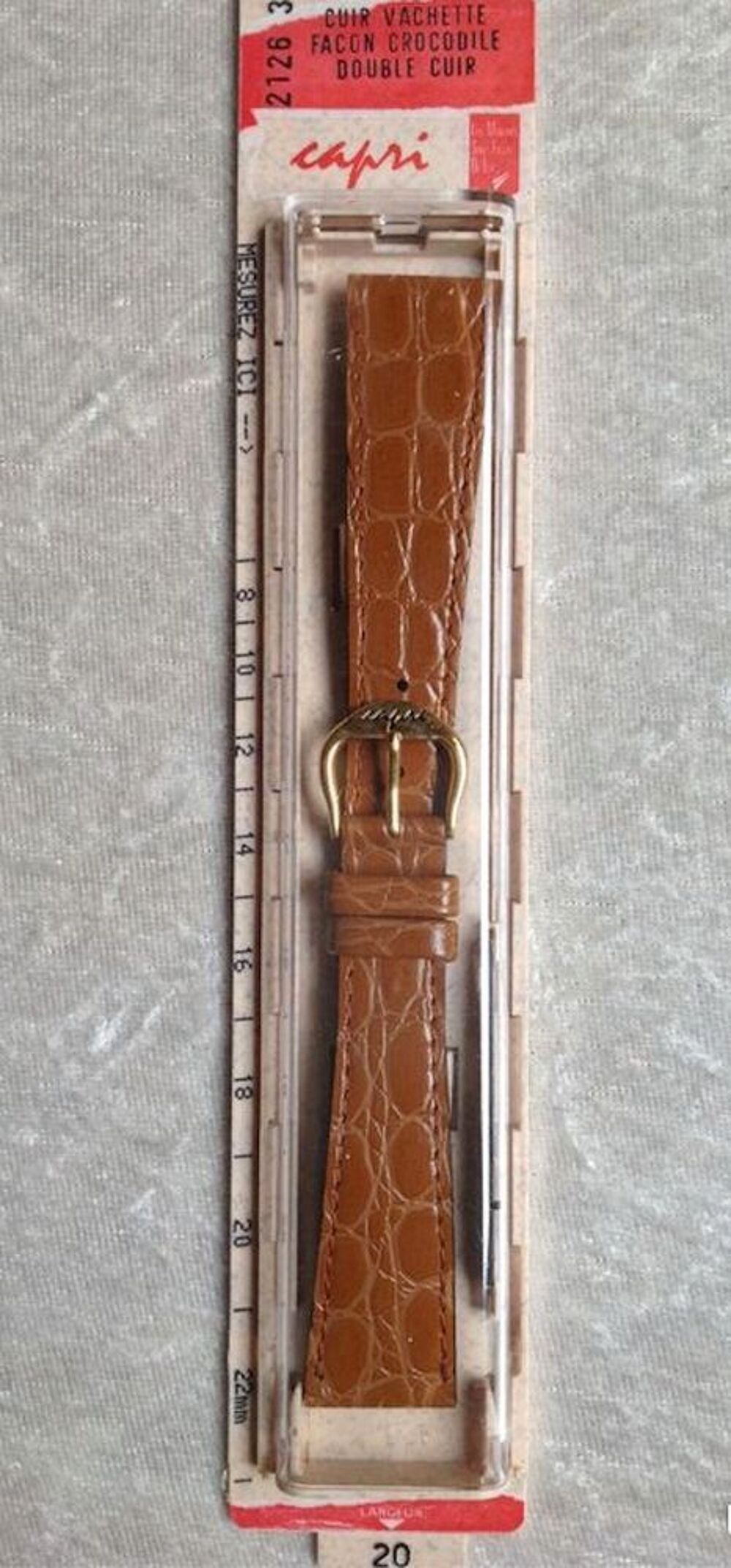 BRACELET MONTRE MARRON EN CUIR DE VACHETTE Envoi Possible
Bijoux et montres