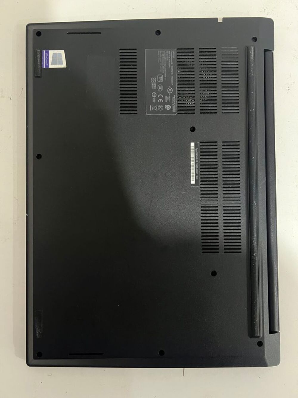 PC Portable / Ryzen 5-3500U / 16Gb DDR4 / SSD Matériel informatique