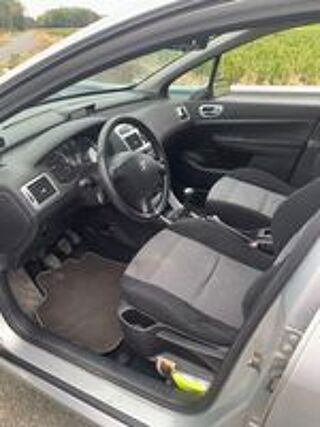 307 SW 1.6 HDi 16V 90ch Confort Pack 2006 occasion 37140 Bourgueil